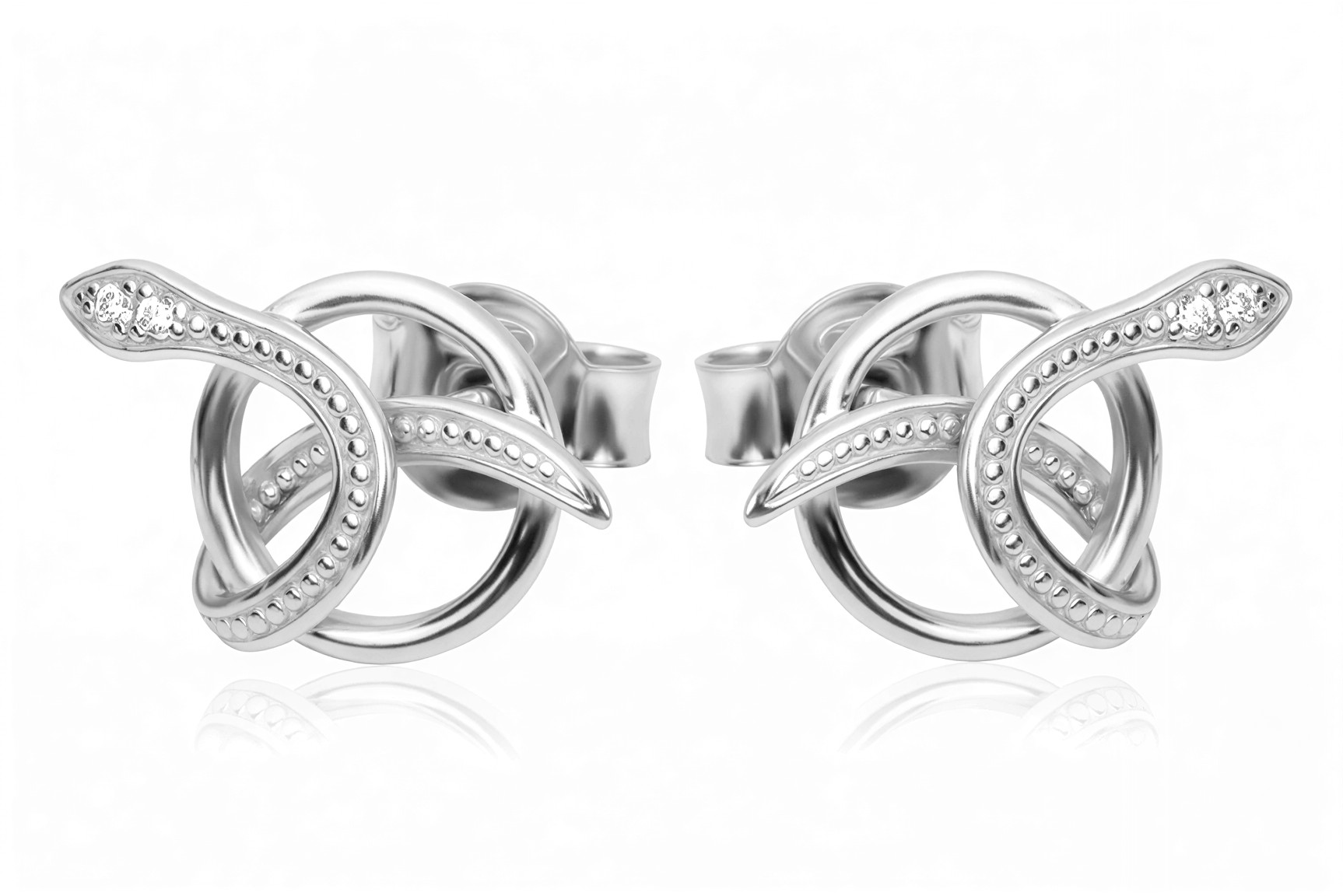 اقراط كيلوبترا